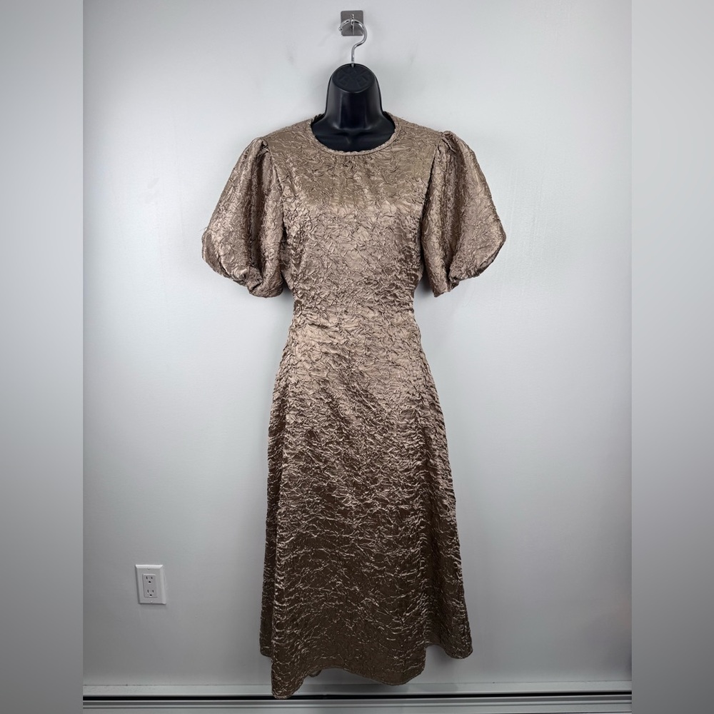 Lisa Says Gah Women Gwen Midi Dress‎ Champaign Size Medium